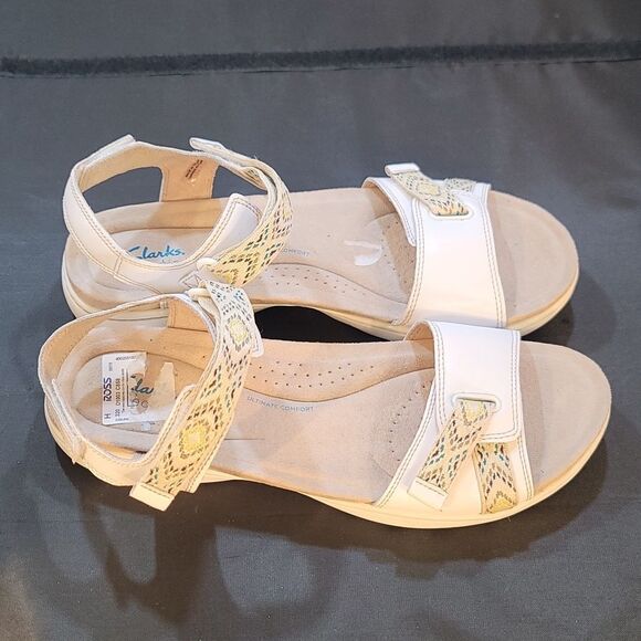 BRAND NEW Clark's WOMEN'S AMANDA'S SPRINT  LEATHER ACTIVE SANDAL - Picture 10 of 14